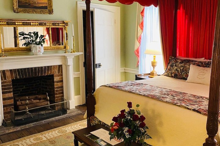 Room 51 of 69