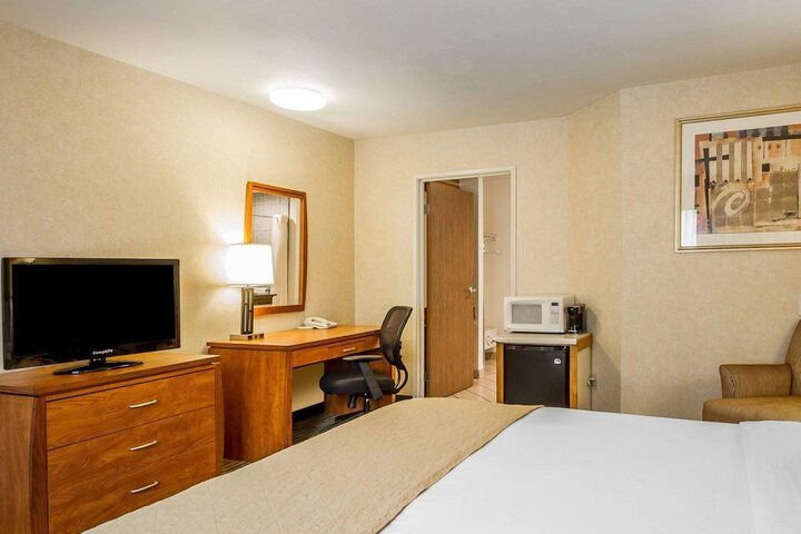 Room 30 of 50