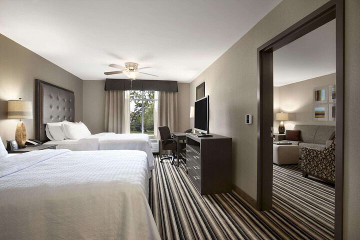 Room 9 of 22