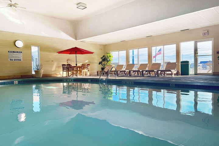 Econo Lodge Wausau - Rothschild