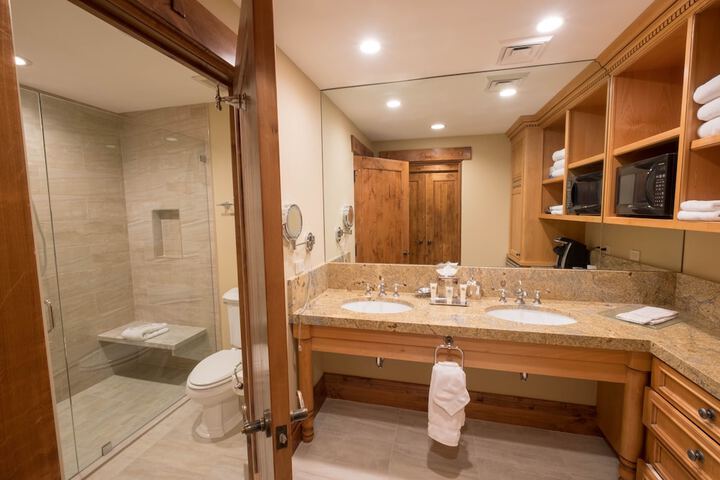 The Chateaux Deer Valley