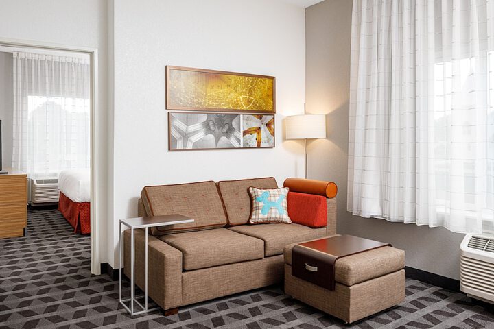 Room 16 of 26