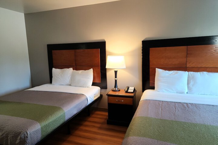 Room 22 of 39