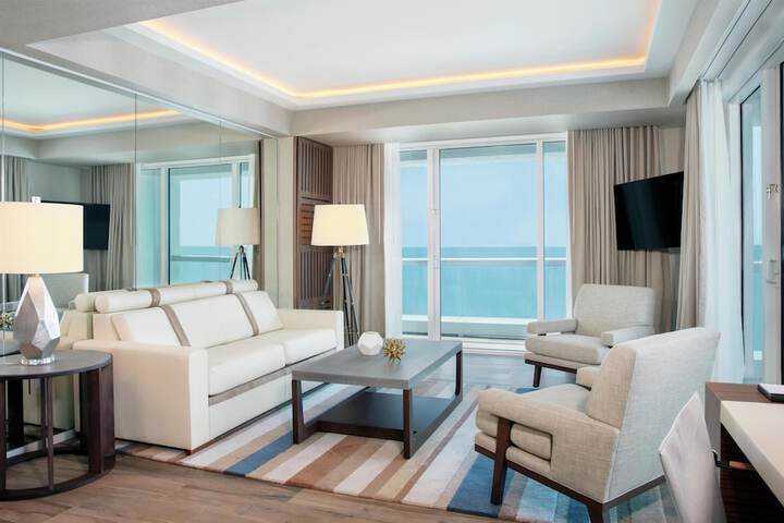 Conrad Fort Lauderdale Beach