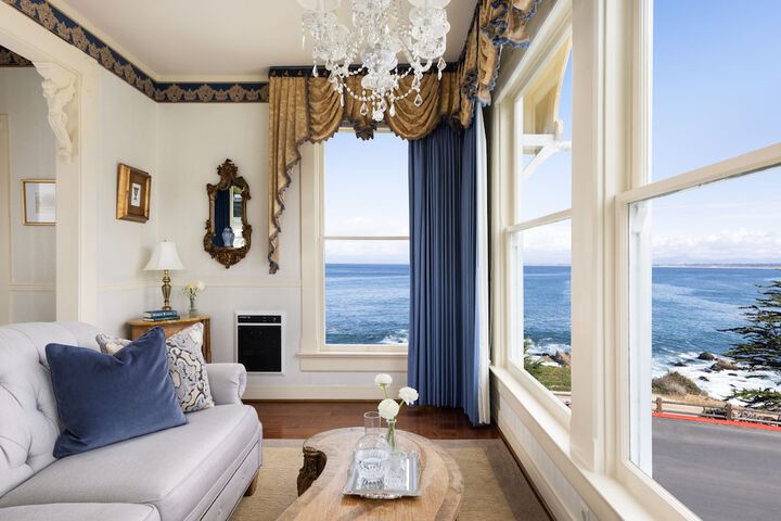 Seven Gables Inn on Monterey Bay a Kirkwood Collection Property