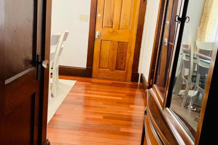 Cozy First Floor Apartment