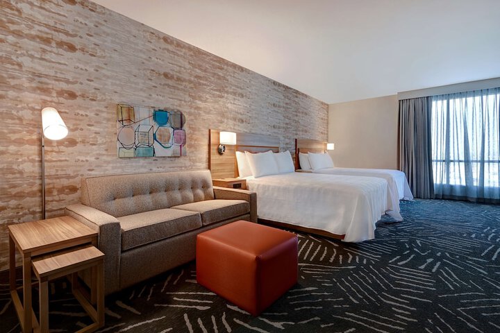 Room 34 of 56