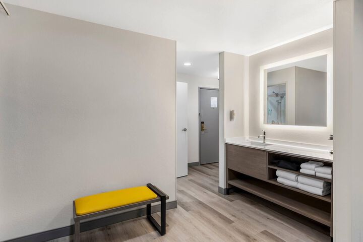 Comfort Inn Fontana