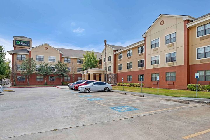 Hotel 2 of 30