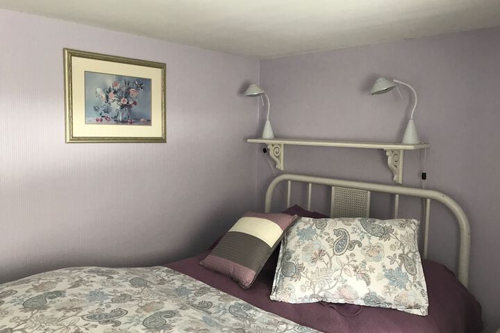 Room 52 of 62