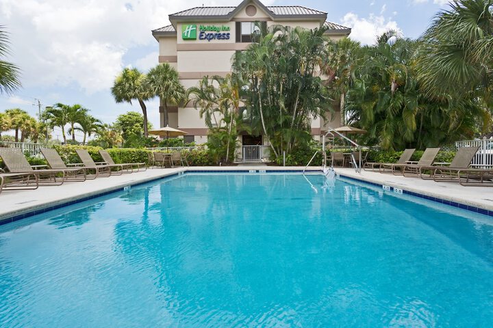 Holiday Inn Express & Suites Ft. Lauderdale N - Exec Airport by IHG