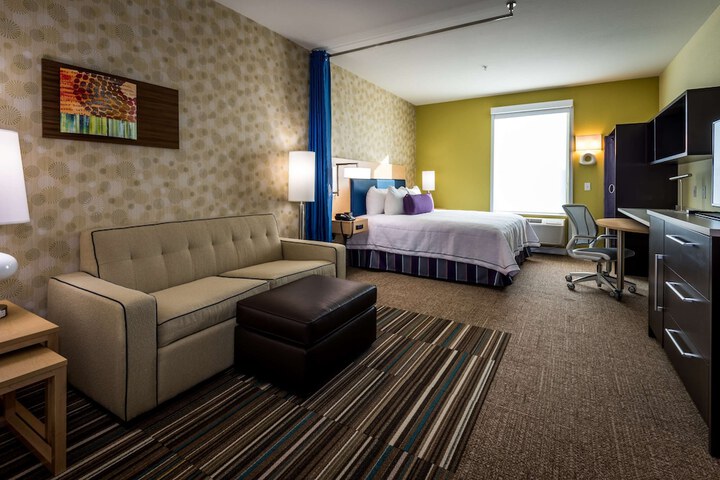 Room 33 of 71
