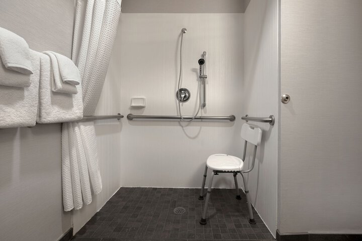 Room 41 of 61