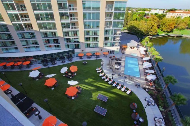 University Plaza Waterfront Hotel