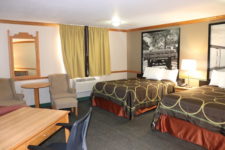 Room 5 of 20