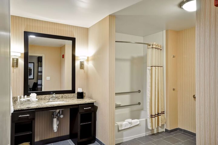 Room 34 of 55