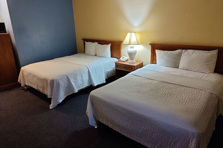 Room 22 of 33