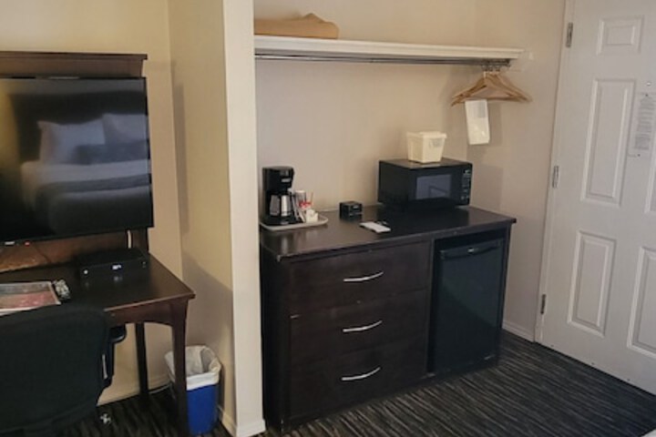 Room 20 of 43
