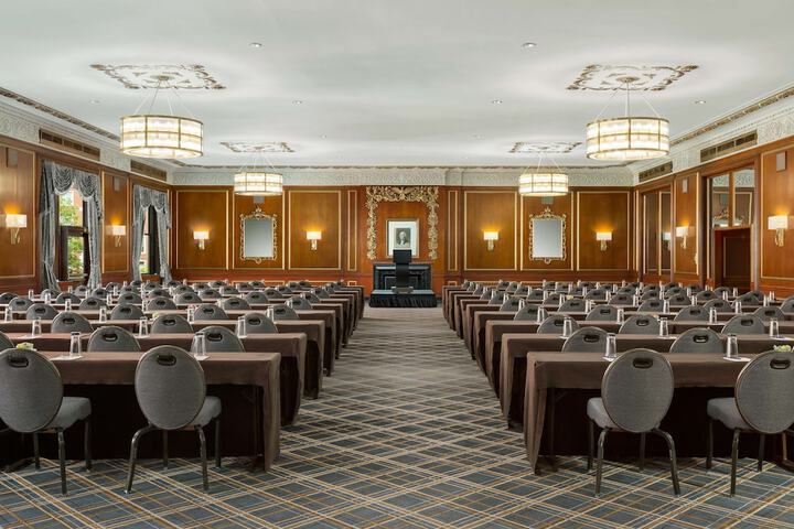 Hilton Boston Park Plaza