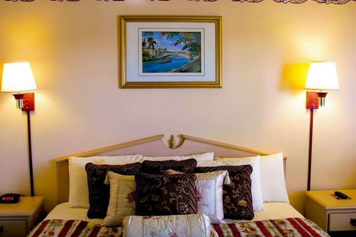 Seminole Inn