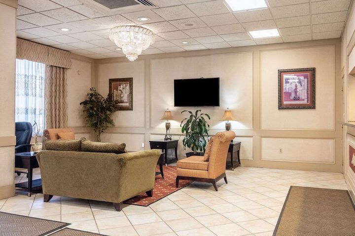 Hotel Interior 12 of 58