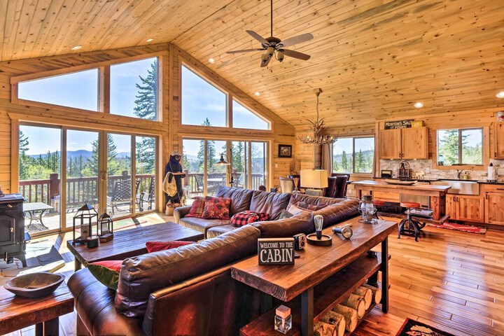 Jefferson Cabin w / Fire Pit: Near Hiking Trails!