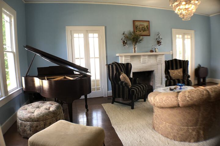 Room 11 of 53