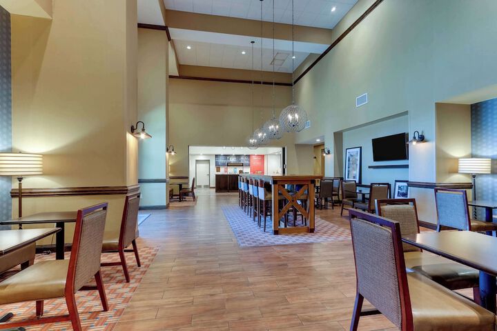Hampton Inn & Suites Hartsville