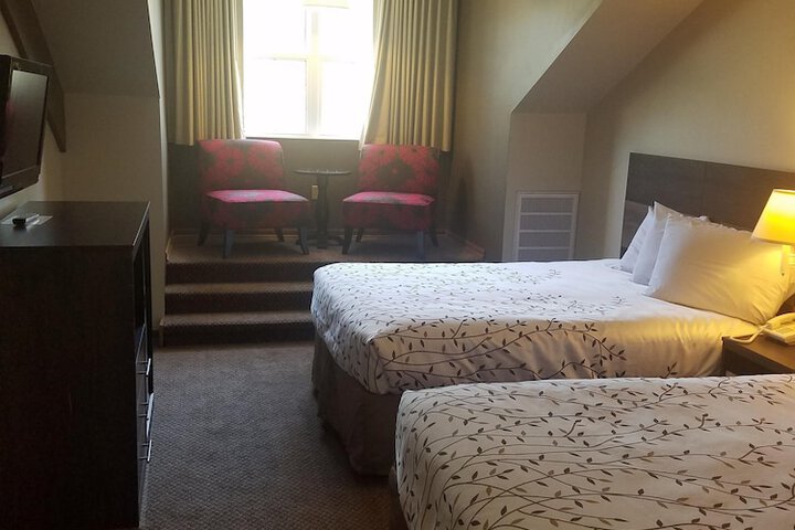 Room 59 of 86