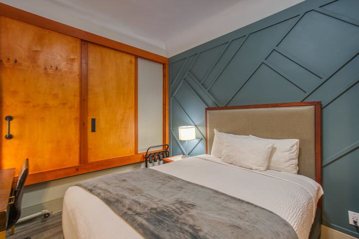 Room 88 of 115