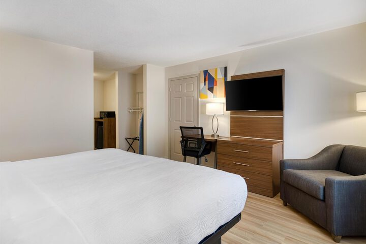 Baldwin Inn & Suites SureStay Collection by Best Western