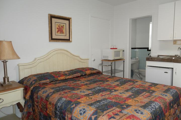 Room 49 of 105