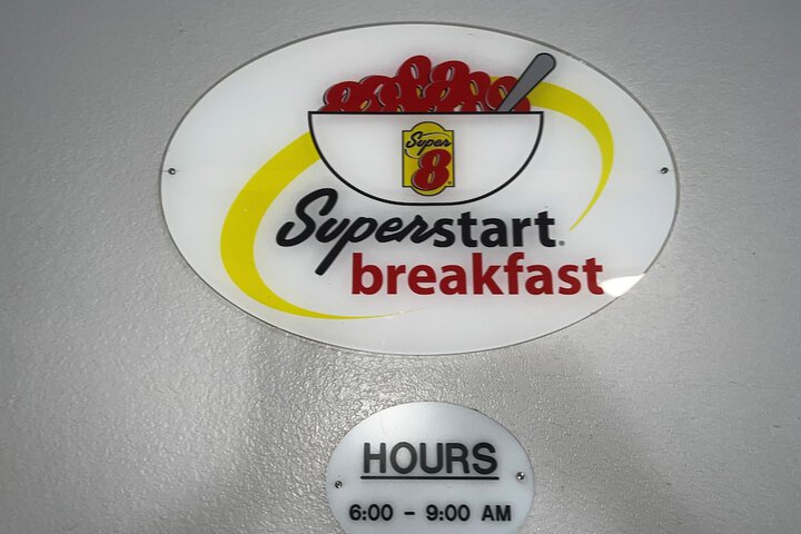 Breakfast/Coffee Service 32 of 34