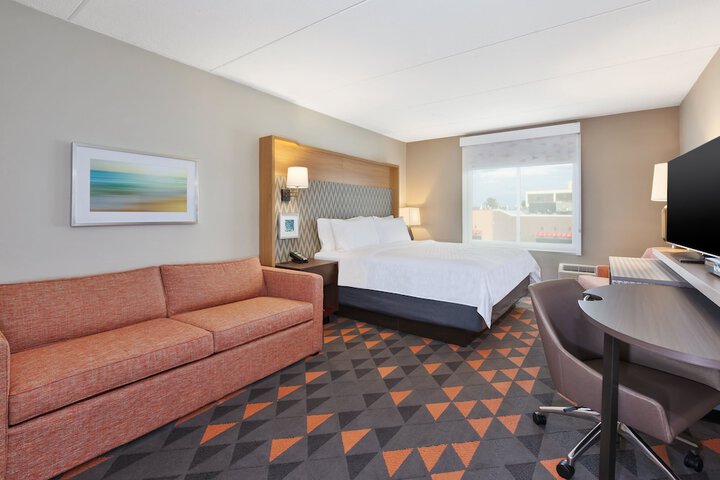 Room 22 of 39