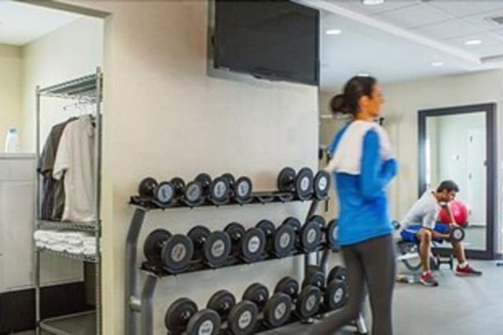 Home2 Suites by Hilton Farmington / Bloomfield