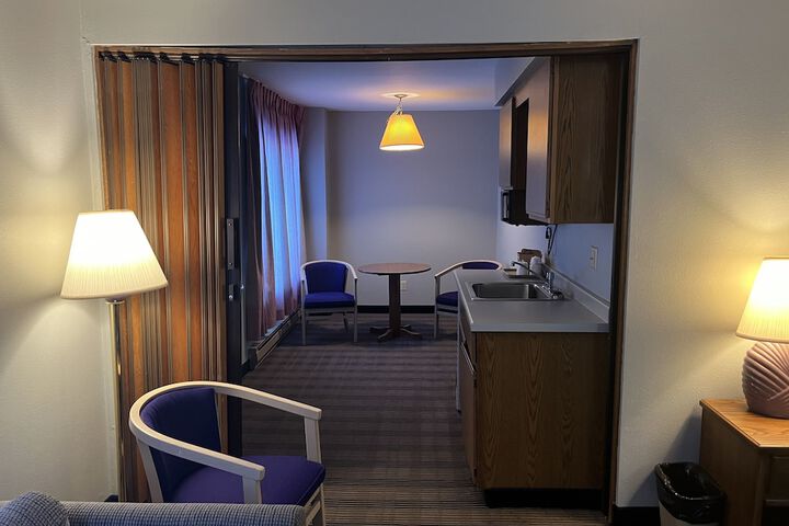 Room 13 of 26