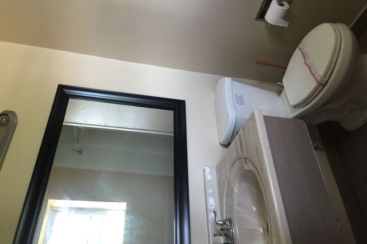 Room 17 of 17