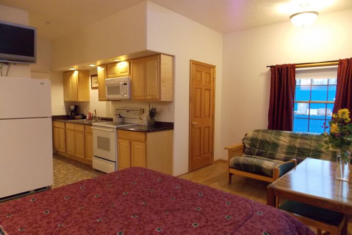 Room 18 of 38