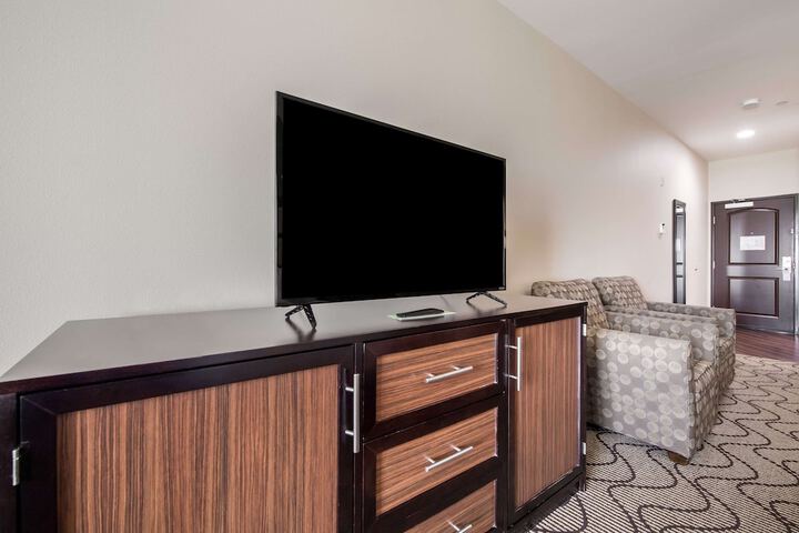 Room 12 of 41