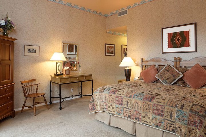 Room 73 of 92