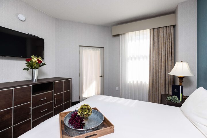 Room 51 of 85