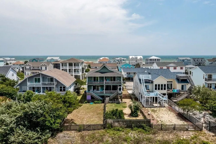 Thats What Sea Said 2 Bedroom Home by RedAwning