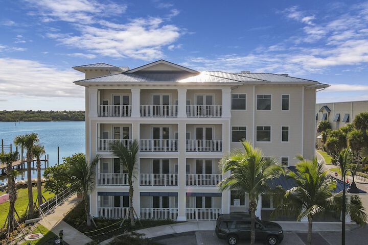 Hotel 8 of 50