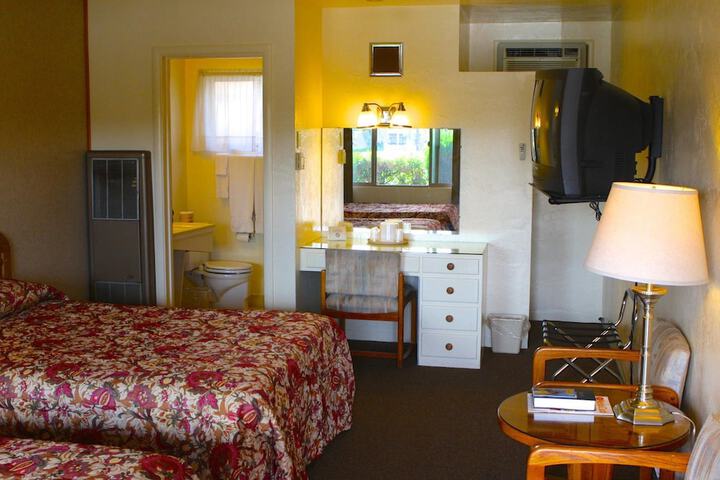Room 27 of 54