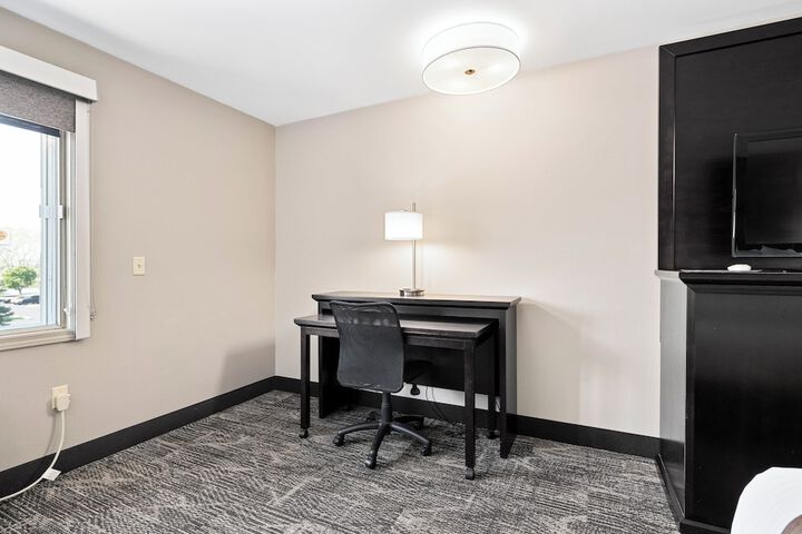 Room 55 of 115
