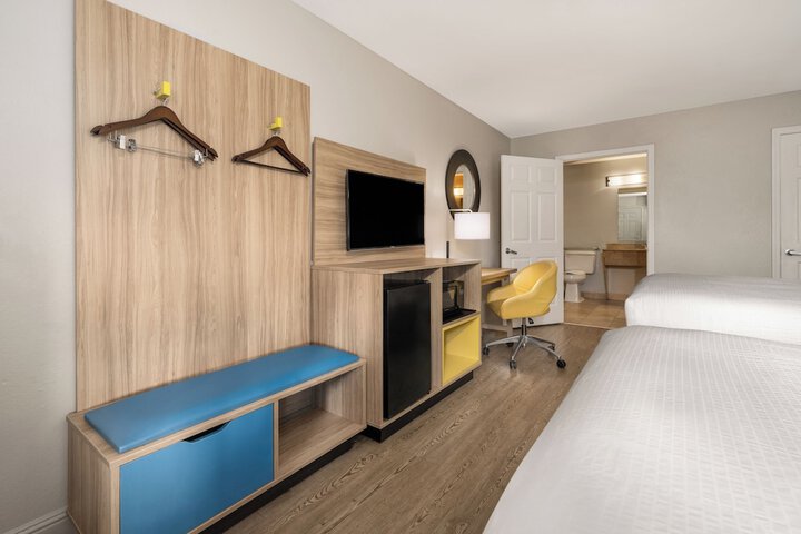 Days Inn by Wyndham Anderson