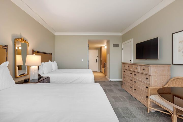 Room 35 of 158