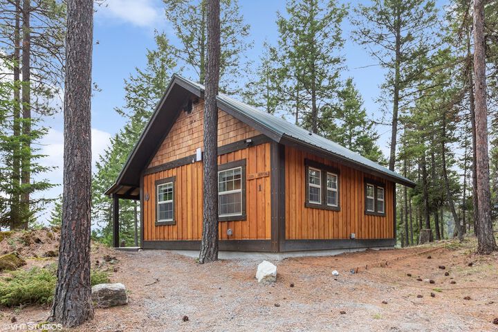 Whispering Pines cabin rentals