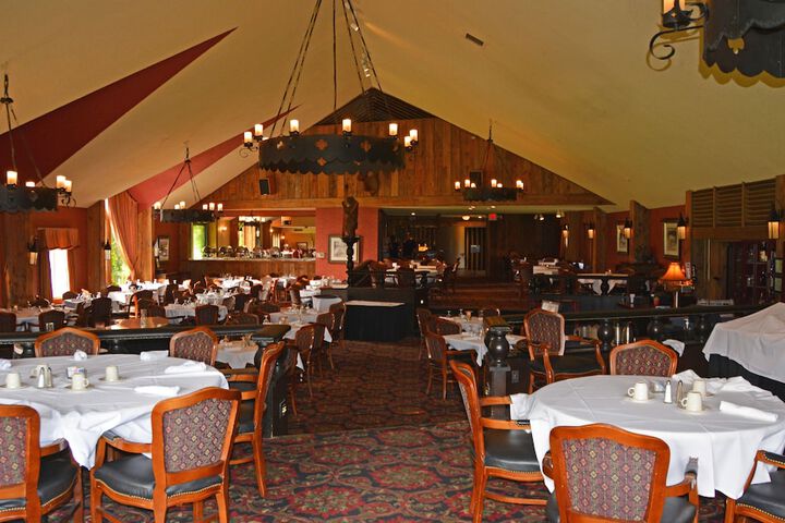 Dining 104 of 125