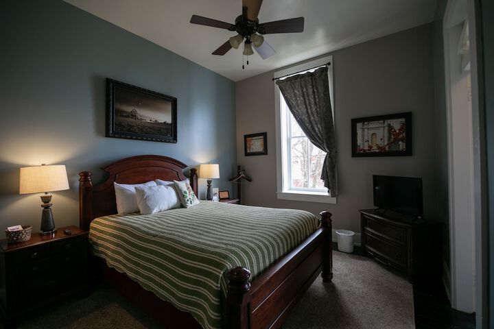 Room 49 of 78